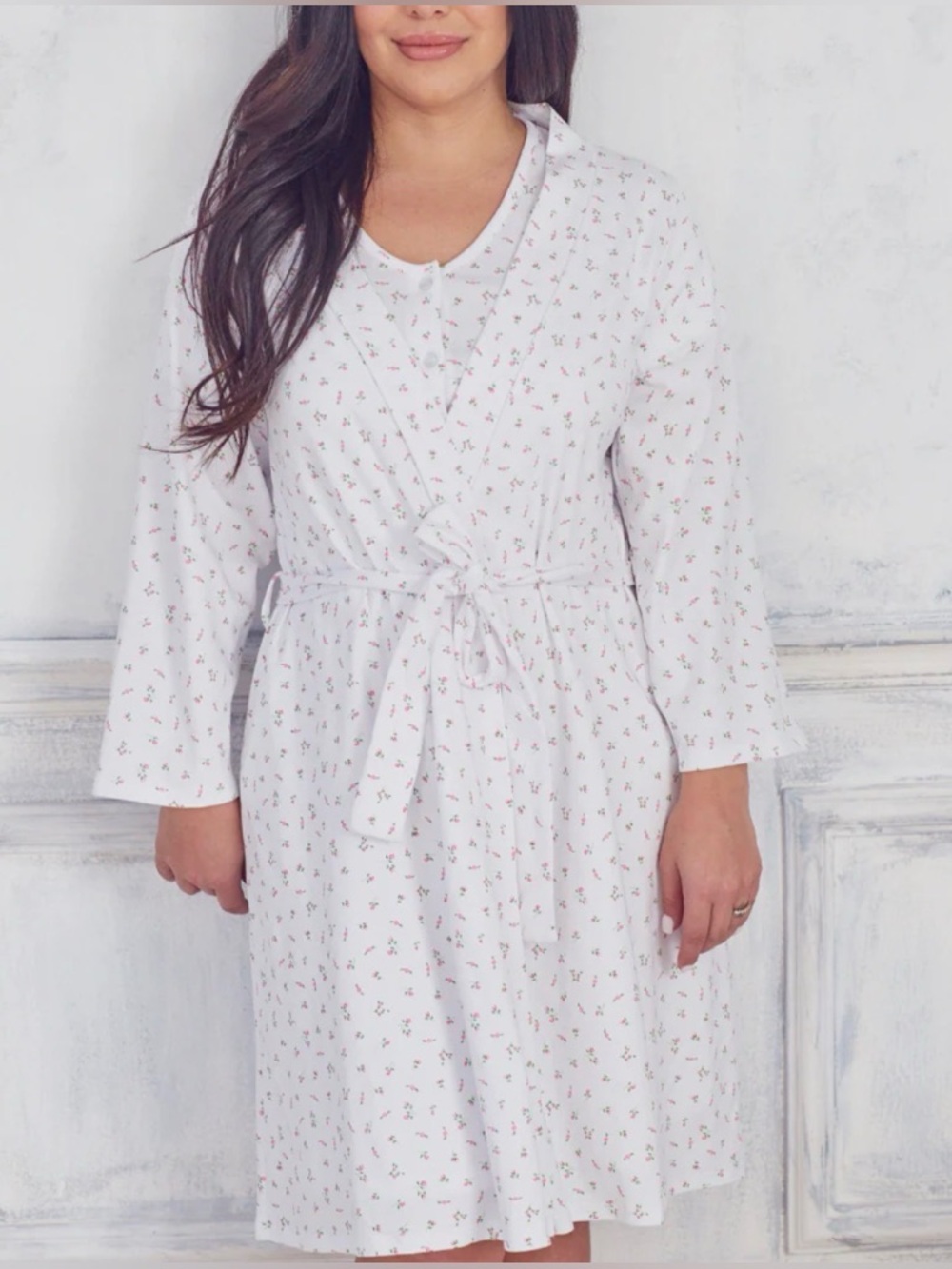 Kissy Kissy Garden Roses Women's Robe